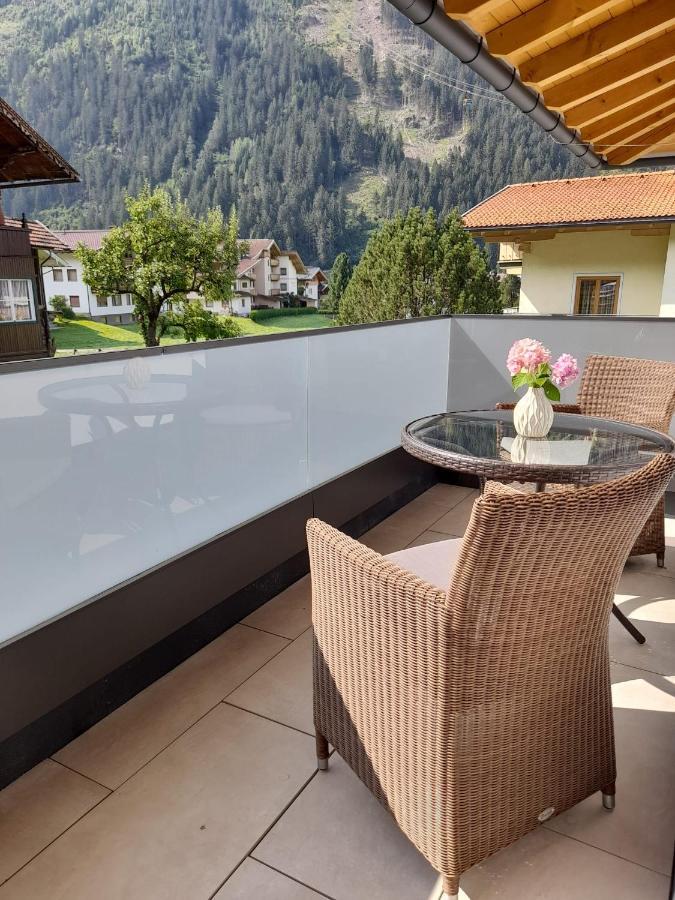 Apart Lisa Mayrhofen Exterior foto
